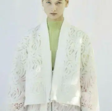 AULA AILA 화이트 레이스 블루종 사이즈 0 프리 사이즈