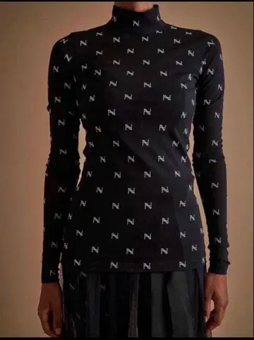 HAENGNAE 헨네 KISHIMEN 시어 터틀넥