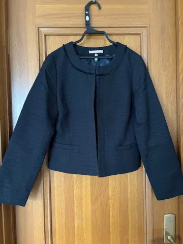 네이비 자켓 긴팔 라운드넥