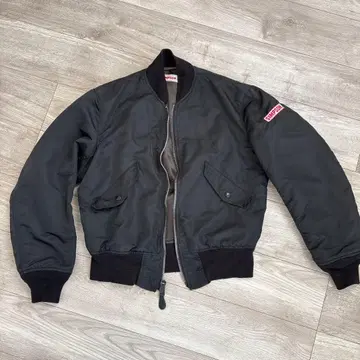 SIMSPON MA-1 플라이트 자켓 블랙