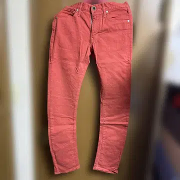 일본제 빨간색 스트레이트 데님 30인치