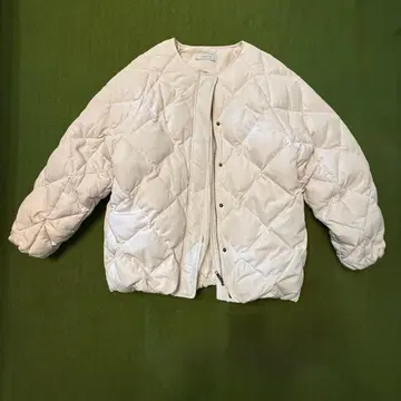 URBAN RESEARCH 코쿤 퀼팅 다운 ACUTA 아이보리