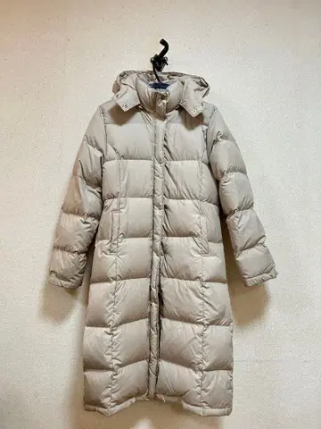 울트라 웜 롱 다운 자켓 베이지 후드 부착 벤치 코트