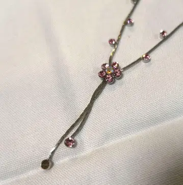 플로럴 디자인 목걸이 핑크