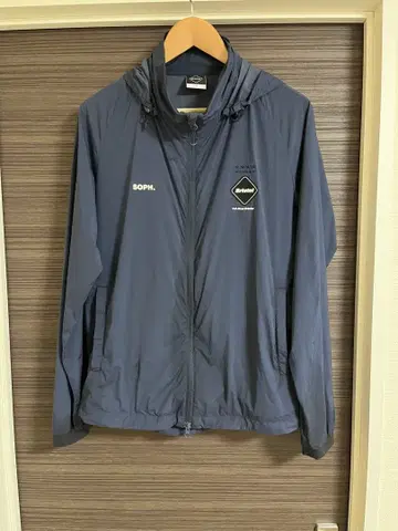 FCRB 트레이닝 재킷 ( M )