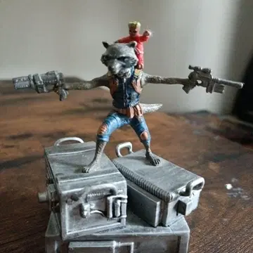 가디언즈 오브 갤럭시 로켓 & 베이비 그루트 미니 피규어