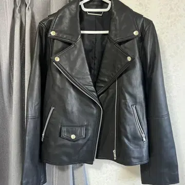 Mila Owen 블랙 더블 라이더 자켓