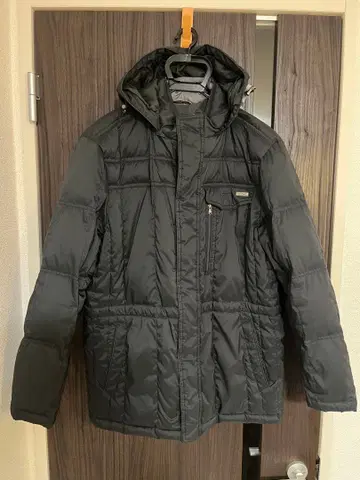 크로커다일 마운틴 파카 블랙