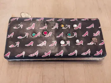 츠모리치사토 장지갑