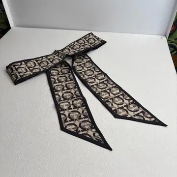 SalvatoreFerragamo 페라가모 간치니 트윌리