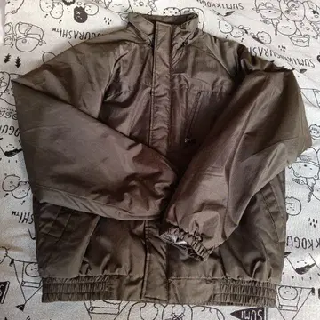 방한복 안쪽 알루미늄 점퍼 M HEAT ASSIST 올리브 그린 워크맨