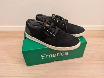 Emerica Romero 블랙 스웨이드 스니커즈