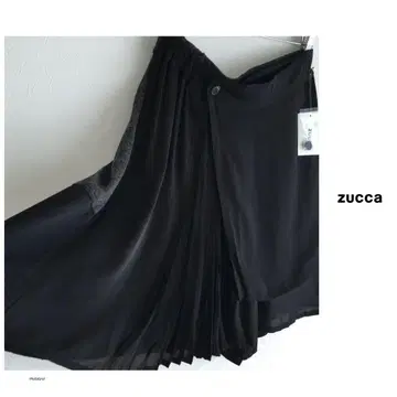 ZUCCA 이소재 절개 울 혼방 플리츠 랩 스커트풍 큐롯