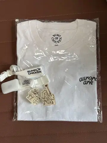BUMP OF CHICKEN aurora ark 티셔츠