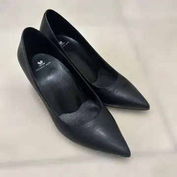 와코루 블랙 펌프스 23.5 EE