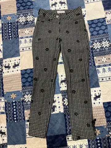 비스콘티 네이비 체크 바지