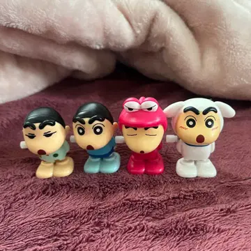 짱구는 못말려(크레용 신짱) 가동식 피규어 4체 세트