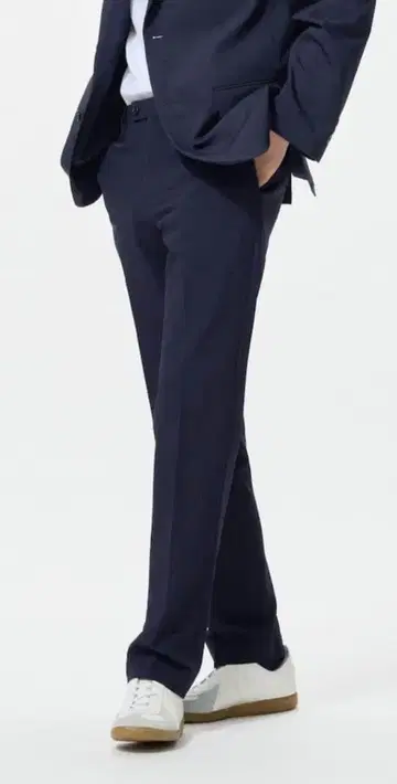 네이비 슬랙스 감동 팬츠 UNIQLO