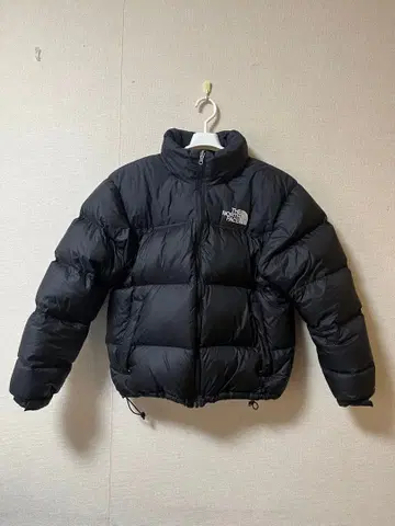 THE NORTH FACE 레트로 눕시 다운 자켓 700필
