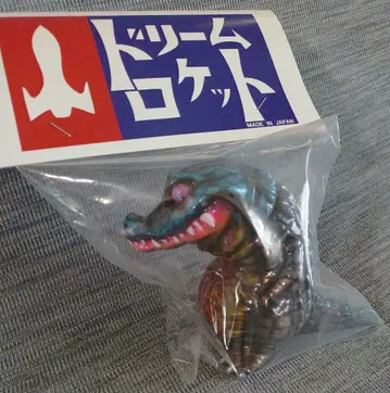 카게마루 디자인 식인 악어 쿠로짱 드림 로켓 페인팅 원오프