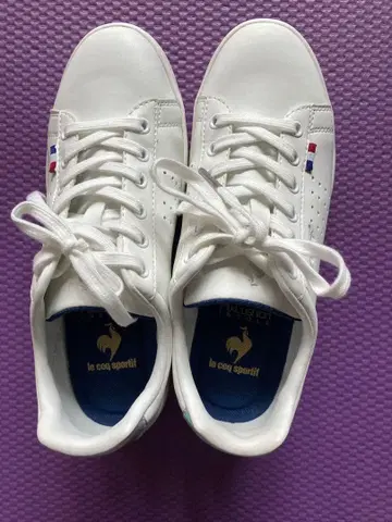 르꼬끄 스포르티브 화이트 스니커즈