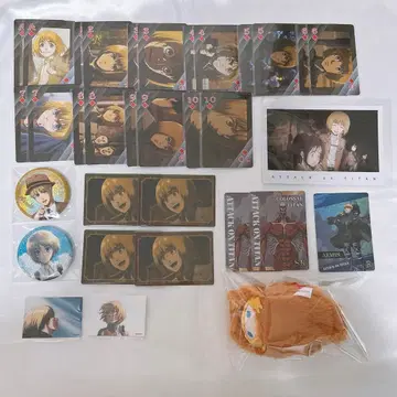 진격의 거인 아르민 아키키츠네타피누이 캔뱃지 바다