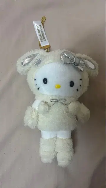 헬로키티전 교토 한정판 눈토끼 봉제인형 마스코트