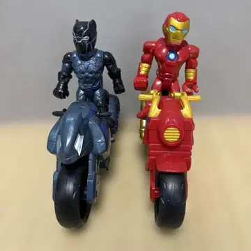 블랙팬서 아이언맨 피규어 세트