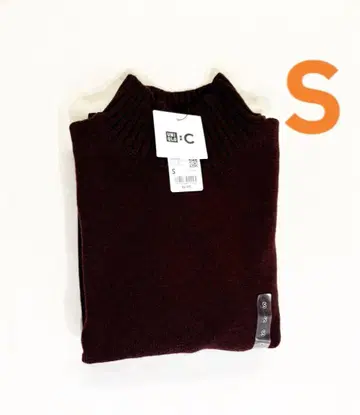 유니클로C 로우 게이지 하이넥 스웨터 S 사이즈 와인 UNIQLOC