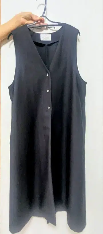 레이디 럭 루카 블랙 슬리브리스 베스트 M