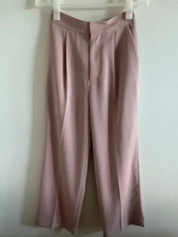 NOBLE 노블 프론트 턱 소프트 플레어 팬츠