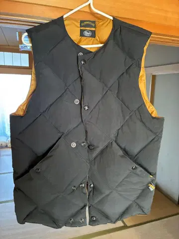 rude gallery black reble COMFY 다운 베스트