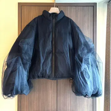 치카 키사다 튤 다운 코트