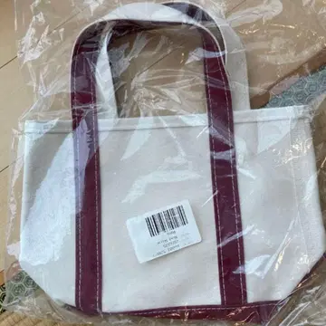 보트 앤 토트, 오픈 탑 스몰