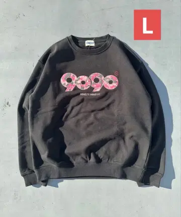 9090 OG Logo Original Crewneck black L
