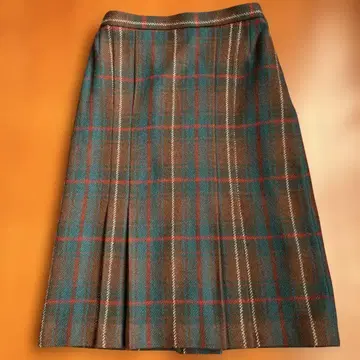 체크 무늬 플리츠 스커트 무릎 기장