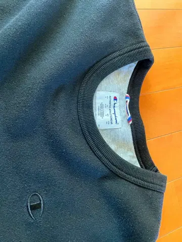 구제 의류 Champion 맨투맨 트레이닝복 블랙