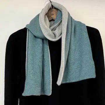 La capra 라카플라 실크 캐시미어 청록색 x 베이지 투톤 머플러