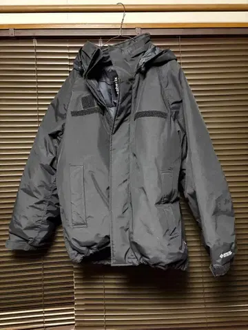 FREAK'S STORE 고어텍스 다운