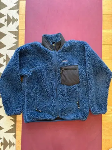파타고니아 클래식 레트로 가디건 네이비 플리스 자켓