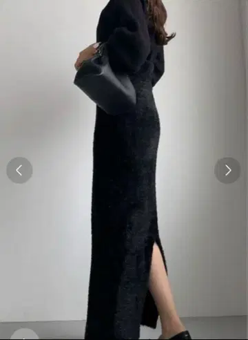 루엘레 라메 니트 하이웨스트 펜슬 스커트 블랙 S 사이즈