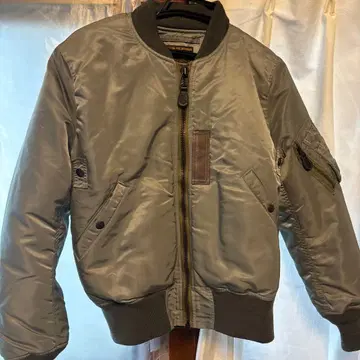 새상품급 MA-1 플라이트 자켓 페로우즈 30th