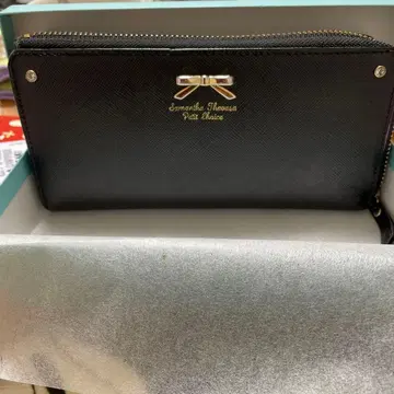 사만다 타바사 블랙 장지갑 보름달 밤에 흔들립니다.