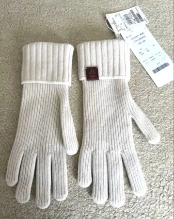 [ 미사용 새상품 ] 일레븐티 아이보리 캐시미어 장갑 남녀 공용