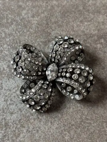 폭시 FOXEY 브로치