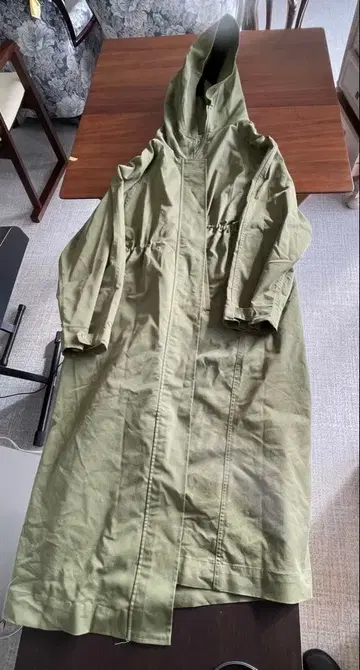 KBF 코트 올리브 그린 사이즈 One