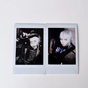 0.1g의 오산 미도리카와 유우 폴라로이드