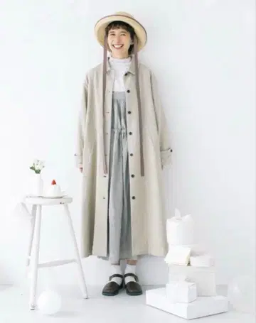 kazumi x 사만사 모스모스 콜라보 스텐카라 코트 도트 베이지