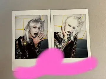 0.1g의 오산 폴라로이드 2장