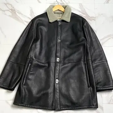 페라가모 무스탕 가죽 롱 코트 블랙 남성용 보아 아우터